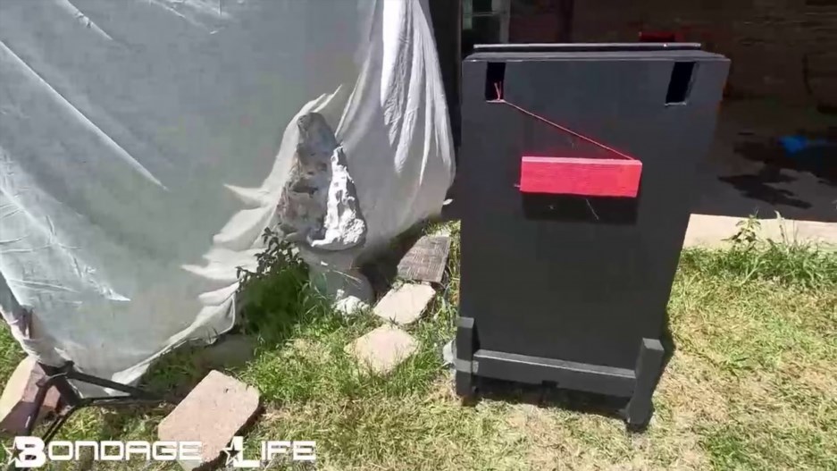 Bondage Life – Sweat Box in Sun – 7/2/2025 – Rachel Greyhound